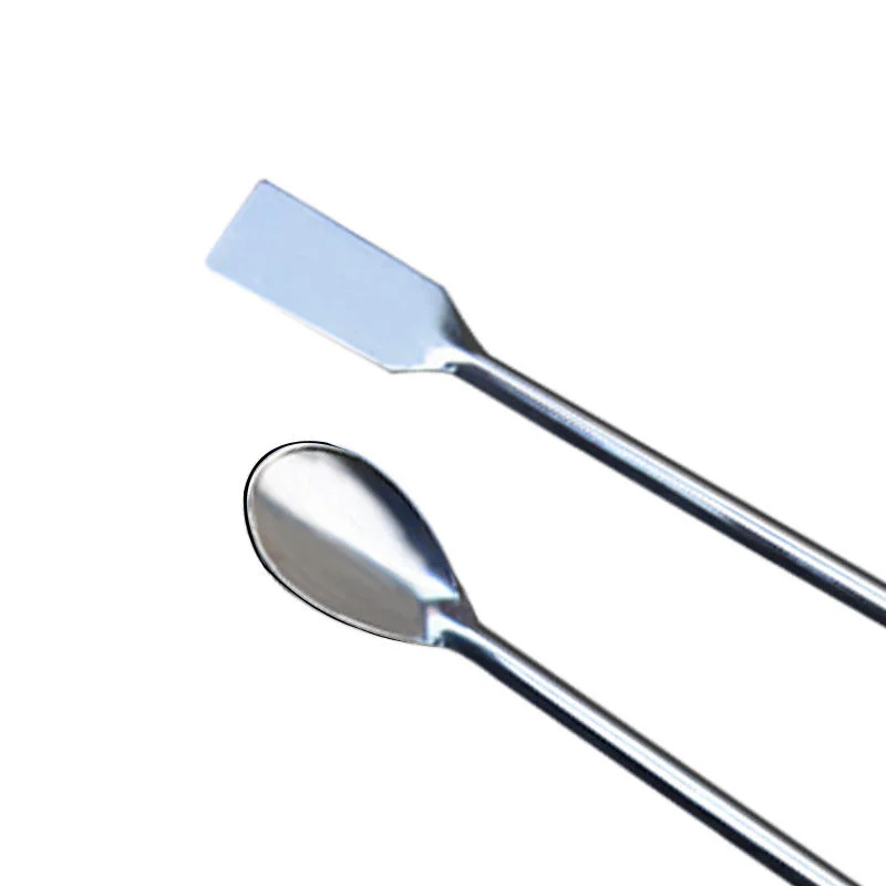 Sampling scoop handle and capacity detail